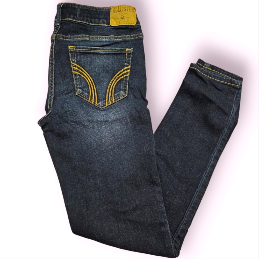 Hollister size 7 skinny jeans 28W/29L dark wash